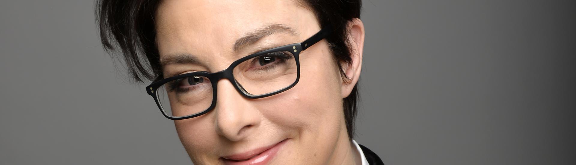 Comedian, presenter and writer Sue Perkins, photo taken by Steve Ullathorne